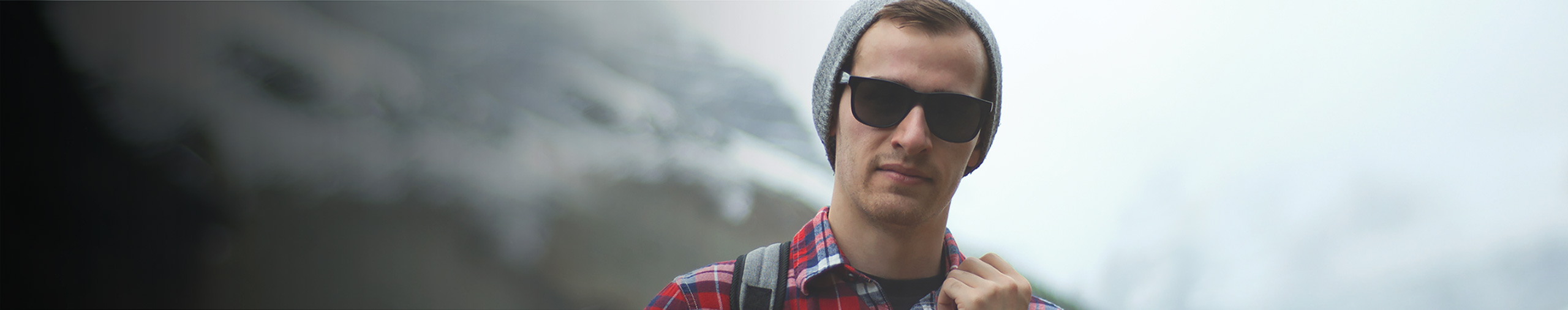 Man with Roses - Sound Effects & Albums | Artlist.io